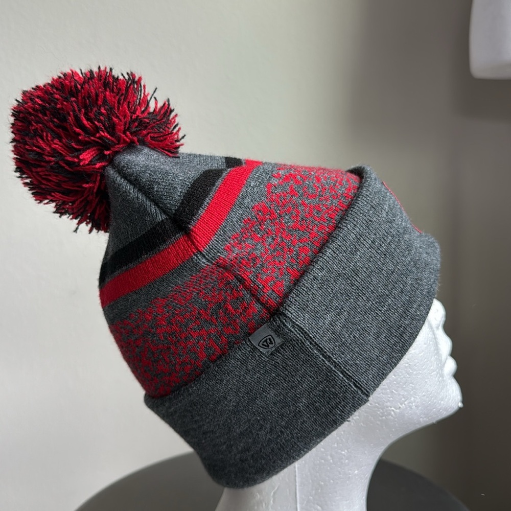University of Utah , Utes  gray, black& red beanie - Picture 4 of 5
